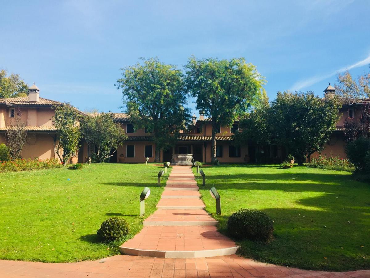 Opera Deluxe Bed & Breakfast Ravenna Bagian luar foto